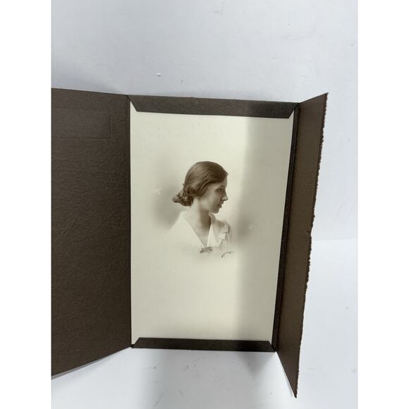 Photo Original Print Signed 1920 1930 Woman Portrait Photography H Albert Jones - Picture 1 of 9
